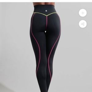Buffbunny Lochness Leggings
